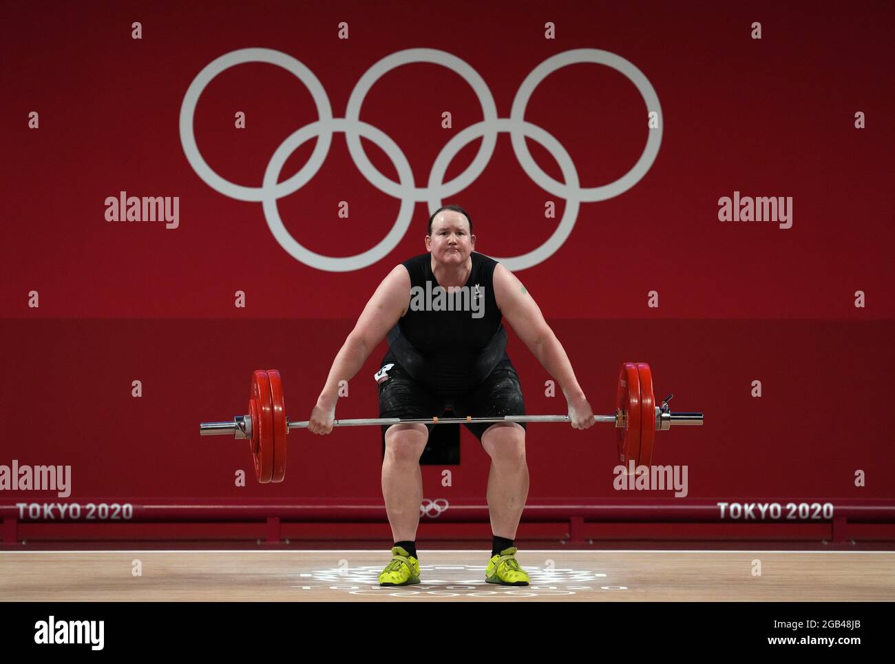 Laurel Hubbard della Nuova Zelanda nel Gruppo A delle Donne +87kg sollevamento pesi al Forum internazionale di Tokyo il decimo giorno dei Giochi Olimpici di Tokyo 2020 in Giappone. Data immagine: Lunedì 2 agosto 2021. Foto Stock