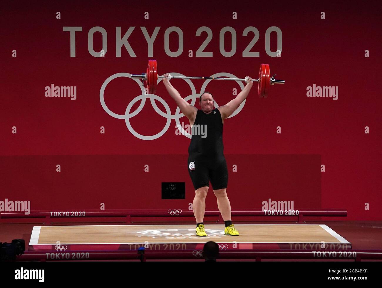 Laurel Hubbard della Nuova Zelanda nel Gruppo A delle Donne +87kg sollevamento pesi al Forum internazionale di Tokyo il decimo giorno dei Giochi Olimpici di Tokyo 2020 in Giappone. Data immagine: Lunedì 2 agosto 2021. Foto Stock