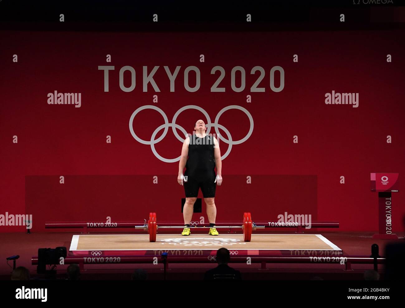 Laurel Hubbard della Nuova Zelanda nel Gruppo A delle Donne +87kg sollevamento pesi al Forum internazionale di Tokyo il decimo giorno dei Giochi Olimpici di Tokyo 2020 in Giappone. Data immagine: Lunedì 2 agosto 2021. Foto Stock