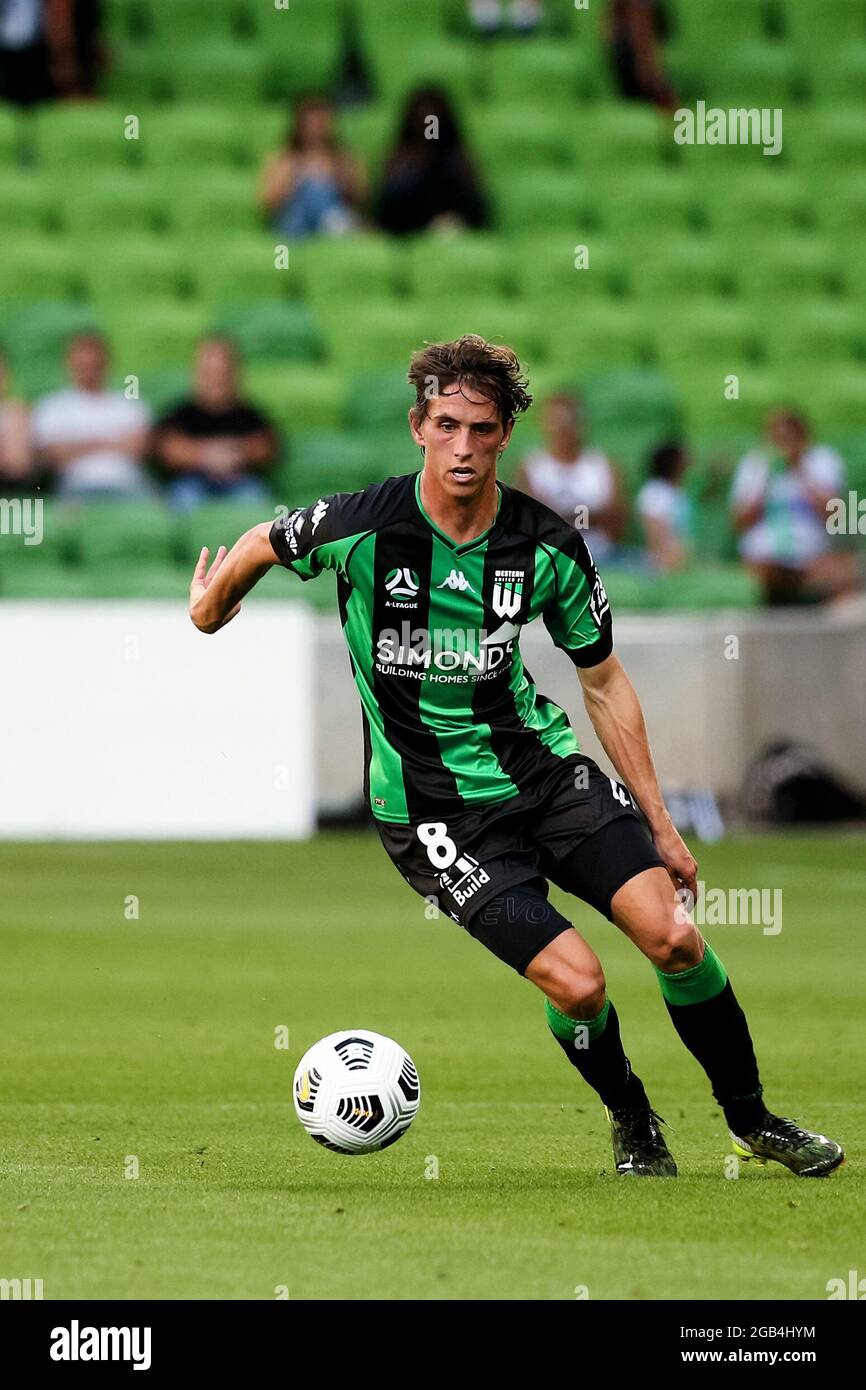 Melbourne, Australia, 1 aprile 2021. : Lachlan Wales of Western United controlla la palla durante la partita di calcio Hyundai A-League tra il Western United FC e il Melbourne City FC. Credit: Dave Hewison/Speed Media/Alamy Live News Foto Stock