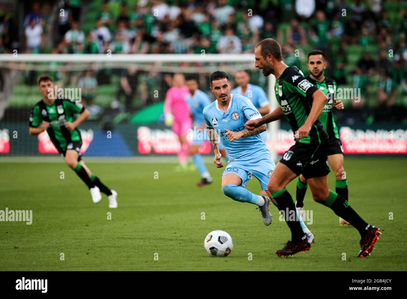 Melbourne, Australia, 1 aprile 2021. : Jamie Maclaren di Melbourne City corre per la palla durante la partita di calcio Hyundai A-League tra il Western United FC e il Melbourne City FC. Credit: Dave Hewison/Speed Media/Alamy Live News Foto Stock