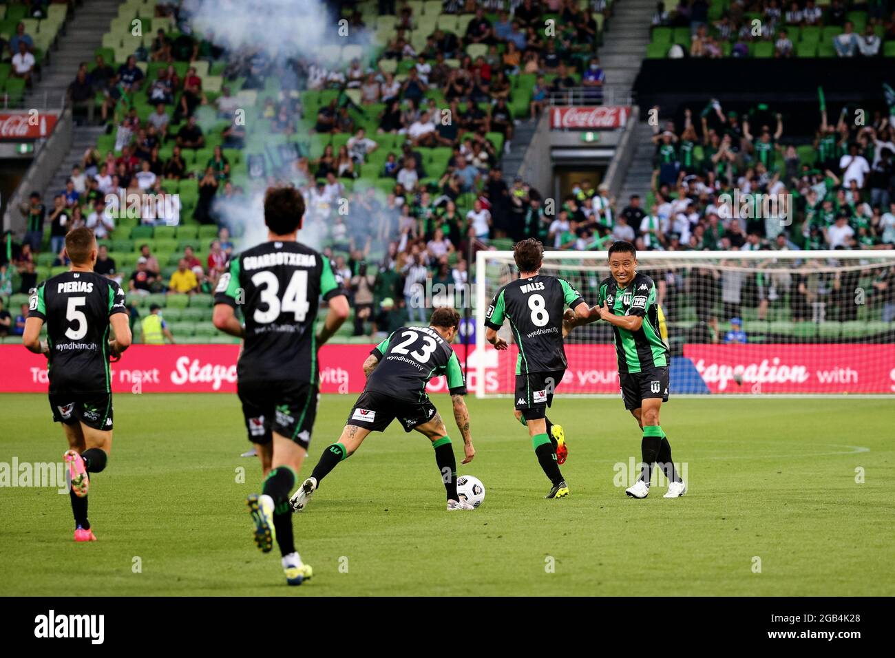 Melbourne, Australia, 1 aprile 2021. Western United festeggia dopo aver segnato un gol durante la partita di calcio Hyundai A-League tra il Western United FC e il Melbourne City FC. Credit: Dave Hewison/Speed Media/Alamy Live News Foto Stock