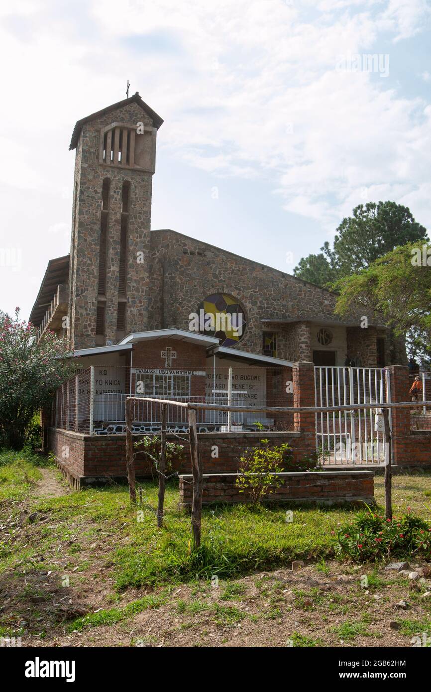 Kibuye, Ruanda - 2008 agosto - Chiesa cattolica di San Giovanni. Questo memoriale, per i 11,400 massacrati durante il genocidio 1994 Foto Stock
