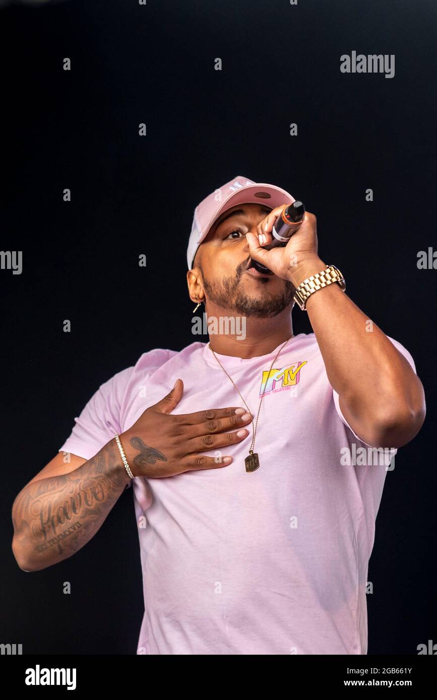 Bradley McIntosh del S Club si esibisce al festival musicale Fantasia di Maldon, Essex, Regno Unito. Primo concerto dopo il blocco pandemico COVID. In precedenza S Club 7 Foto Stock