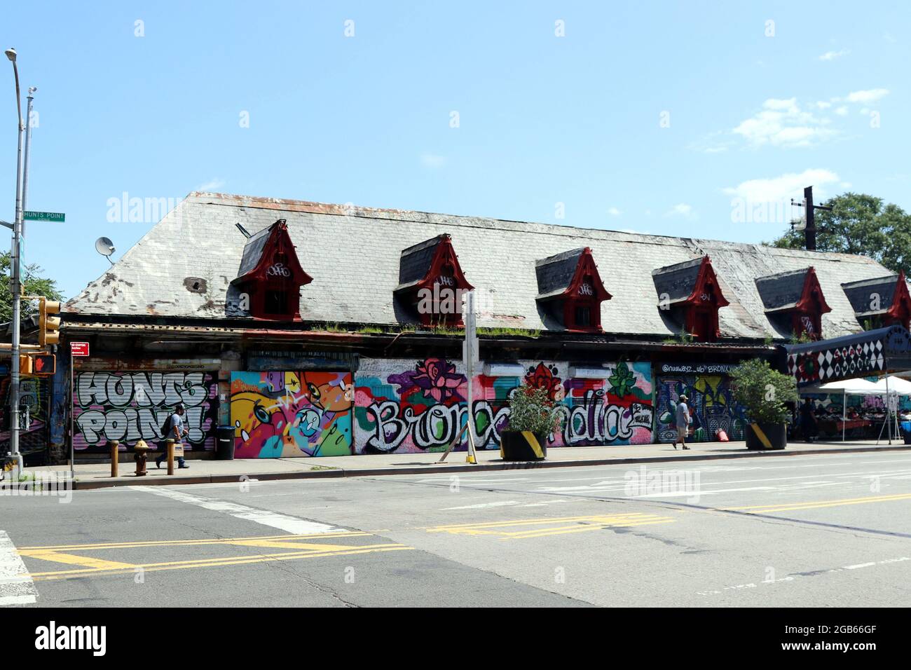 La stazione ferroviaria è stata disutilizzata a causa del ritorno, New York, NY USA Foto Stock