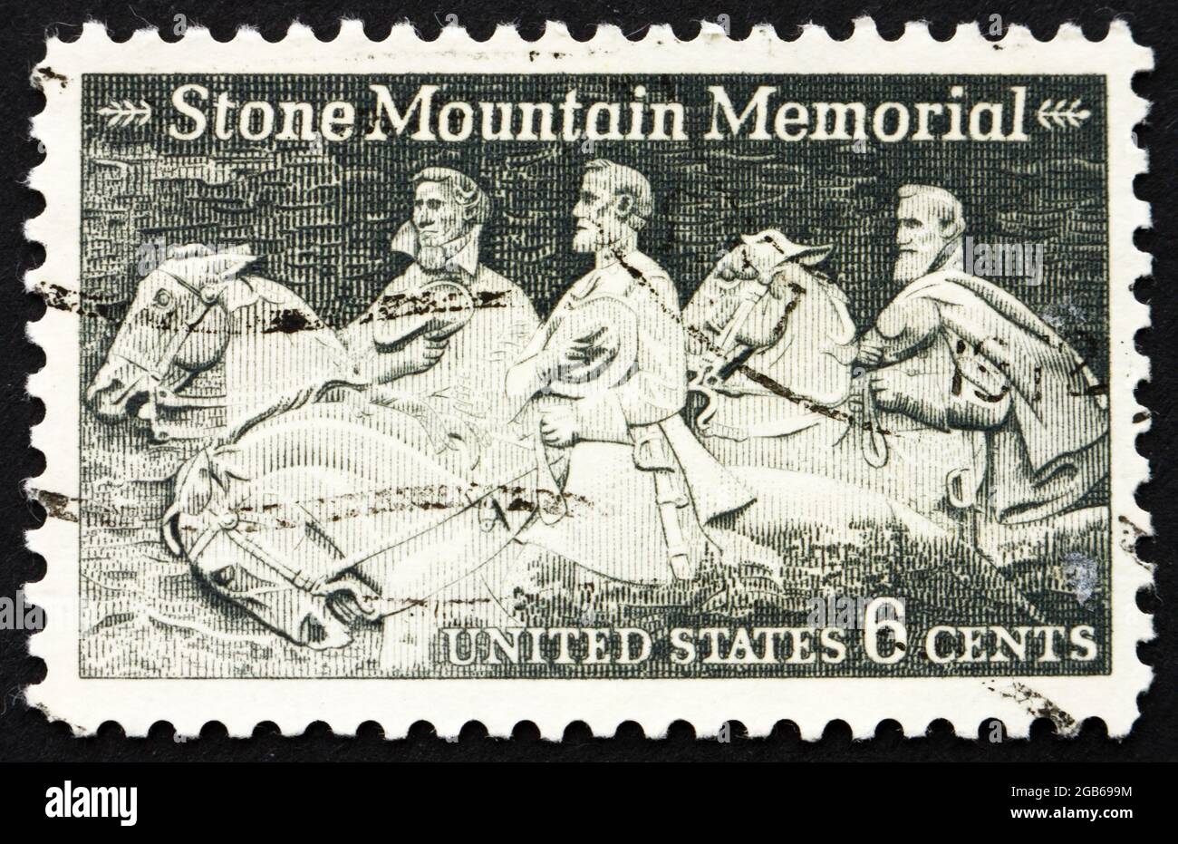 USA - CIRCA 1970: Un francobollo stampato negli Stati Uniti mostra Stone Mountain Confederate Memorial, Robert E. Lee, Jefferson Davis & Stonewall Jackson, circa 1970 Foto Stock