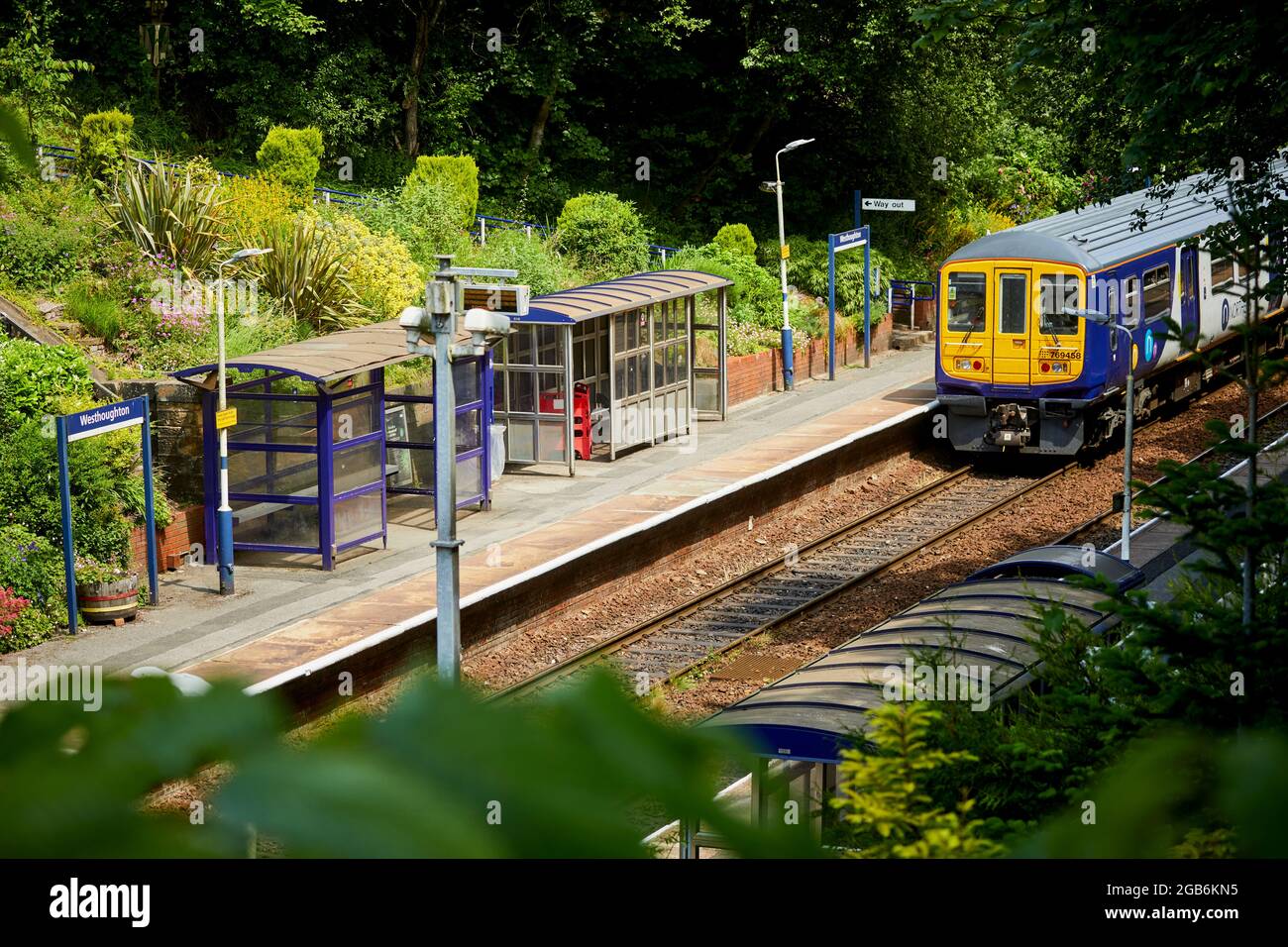 Stazione ferroviaria di Westhoughton vicino a Bolton in GTR Manchester Foto Stock