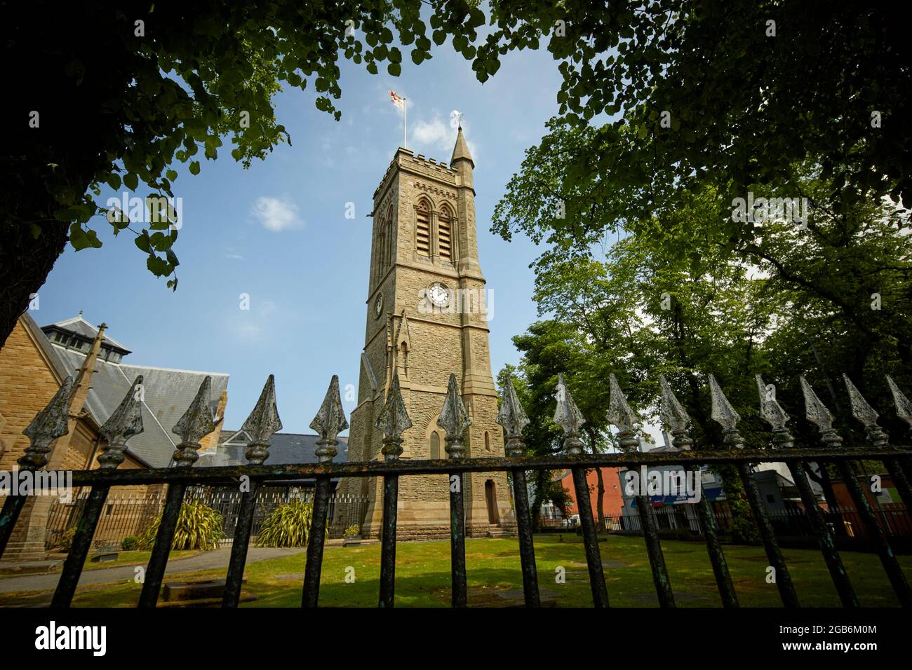 Westhoughton St Bartholomew chiesa e cimitero GTR Manchester Foto Stock