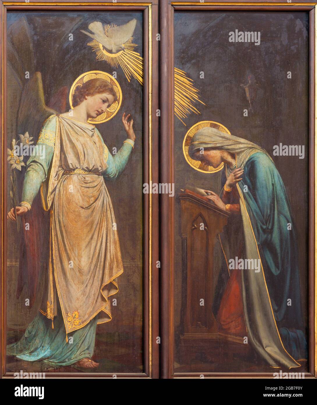 VIENNA, AUSTIRA - JUNI 24, 2021: Il dipinto dell'Annunciazione nella Votivkirche di Ernst Nowak (1851-1919). Foto Stock