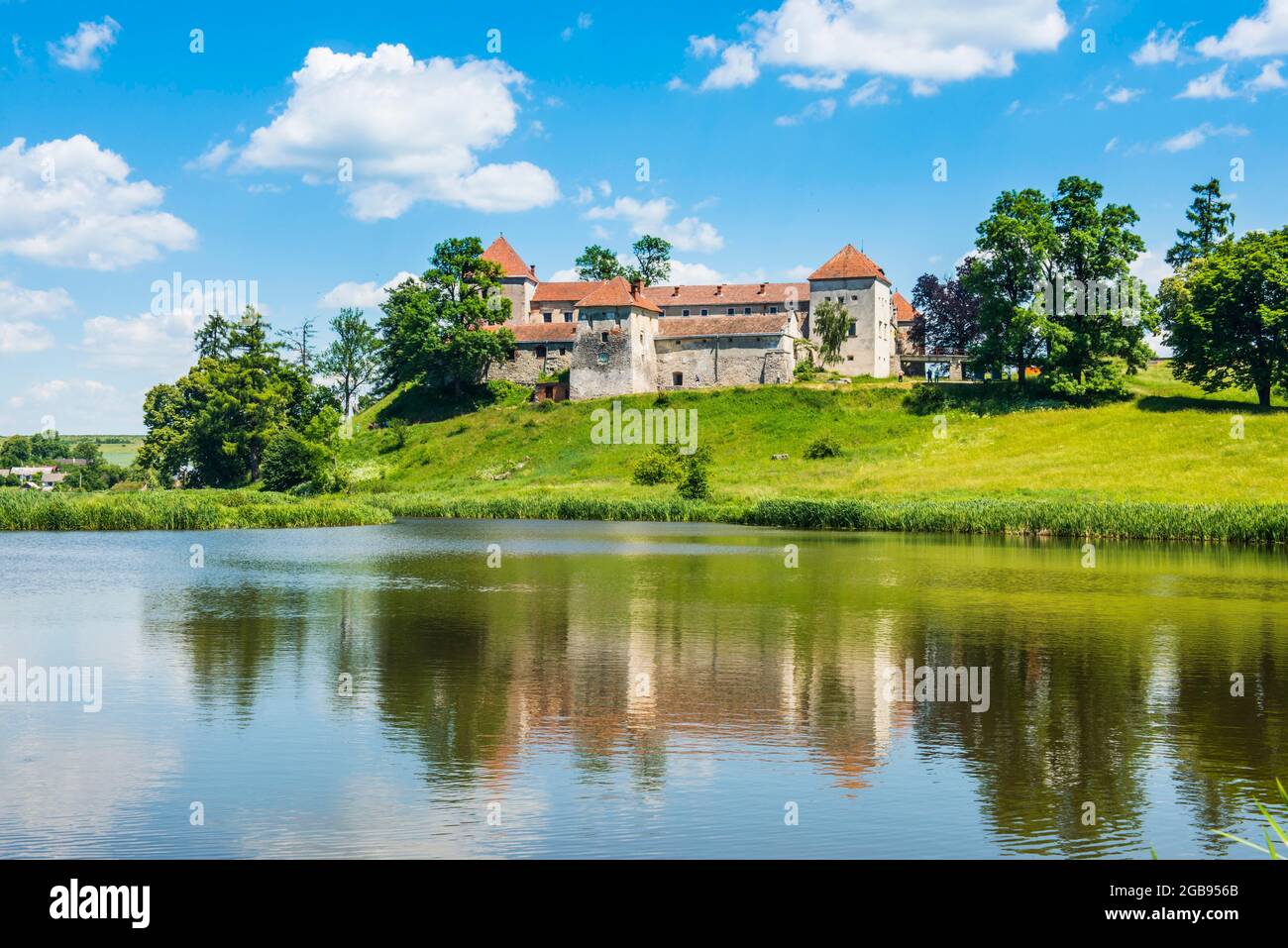 Il castello di Svirzh, Oblast di Lviv, Ucraina Foto Stock