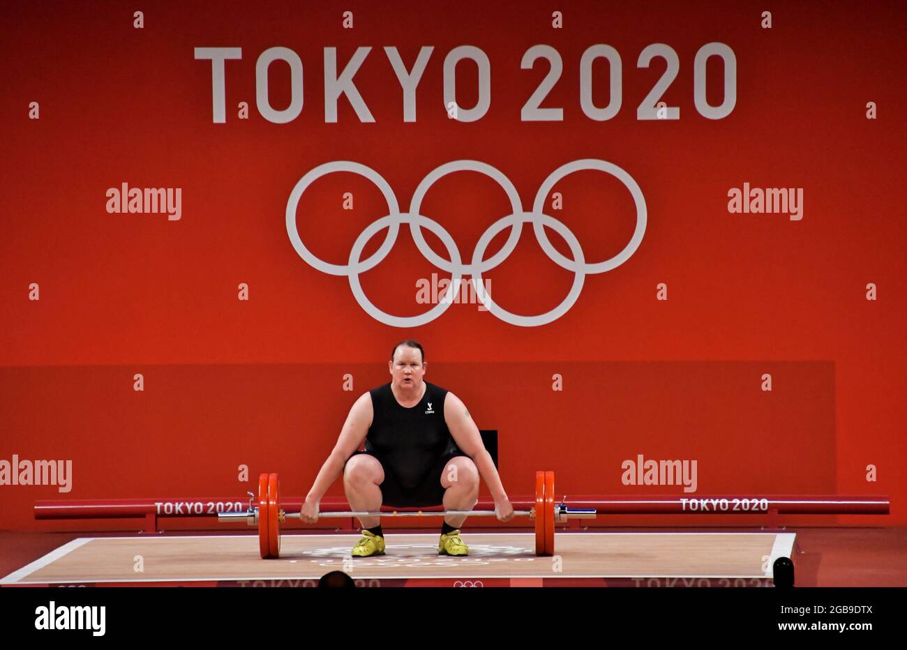 Tokyo, Giappone. 02 agosto 2021. Il Laurel Hubbard della Nuova Zelanda compete durante le Olimpiadi di Tokyo il sollevamento pesi delle donne di 87kg al Forum Internazionale di Tokyo, Giappone, lunedì 2 agosto 2021. Foto di Keizo Mori/UPI Credit: UPI/Alamy Live News Foto Stock
