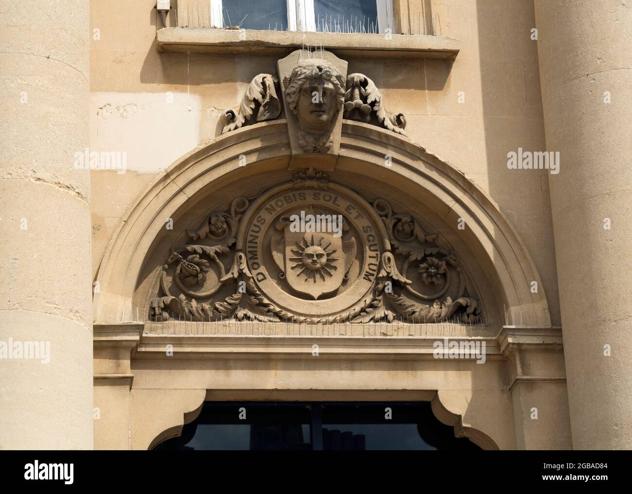 Castle Quay centro commerciale frontage dettaglio, Banbury, Oxfordshire, Inghilterra, Regno Unito Foto Stock