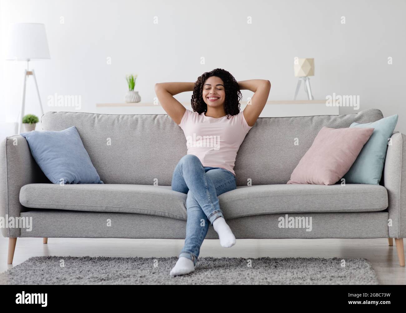 Goditi la libertà, il fine settimana e il tempo libero a casa Foto Stock