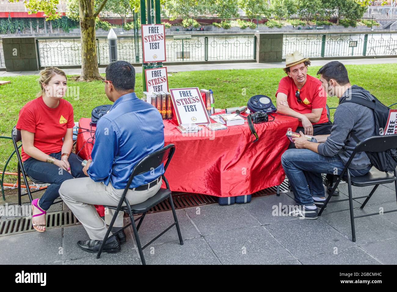 Australia Melbourne Southbank Promenade,Free stress test Dianetics L. Ron Hubbard,Scientology, Foto Stock