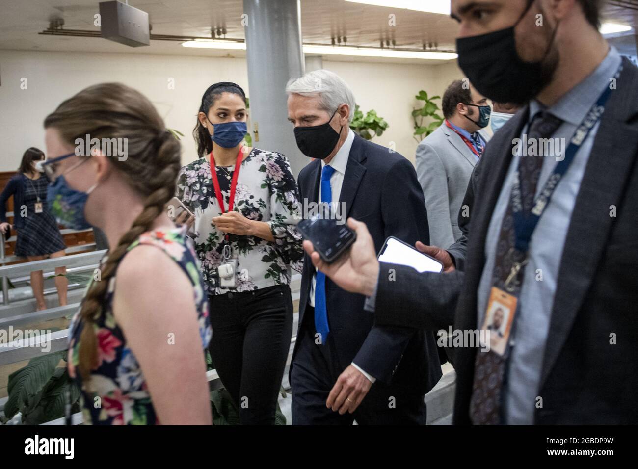 Il senatore degli Stati Uniti Rob Portman (repubblicano dell'Ohio) attraversa la metropolitana del Senato durante un voto al Campidoglio degli Stati Uniti a Washington, DC, USA, martedì 3 agosto, 2021. Foto di Rod Lamkey / CNP/ABACAPRESS.COM Foto Stock