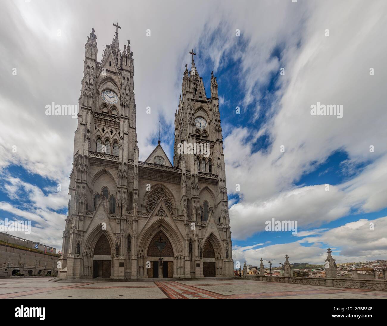 Basilica del voto Nazionale a Quito, Ecuador Foto Stock