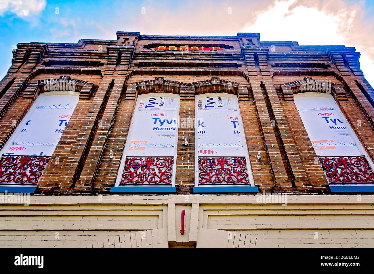 La Creole Firehouse n. 1 è raffigurata, 1 agosto 2021, a Mobile, Alabama. Il focolare fu costruito nel 1869 e ospitò la prima compagnia di fuoco volontaria di Mobile. Foto Stock