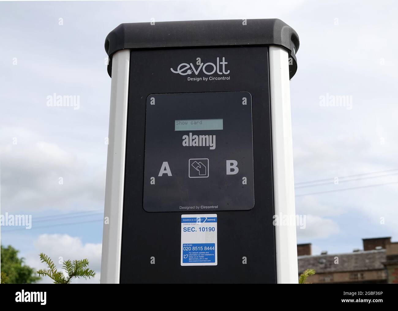 NOTTINGHAM, REGNO UNITO - 14 giu 2021: La stazione di ricarica per auto elettriche di Evolt a Nottingham. Foto Stock
