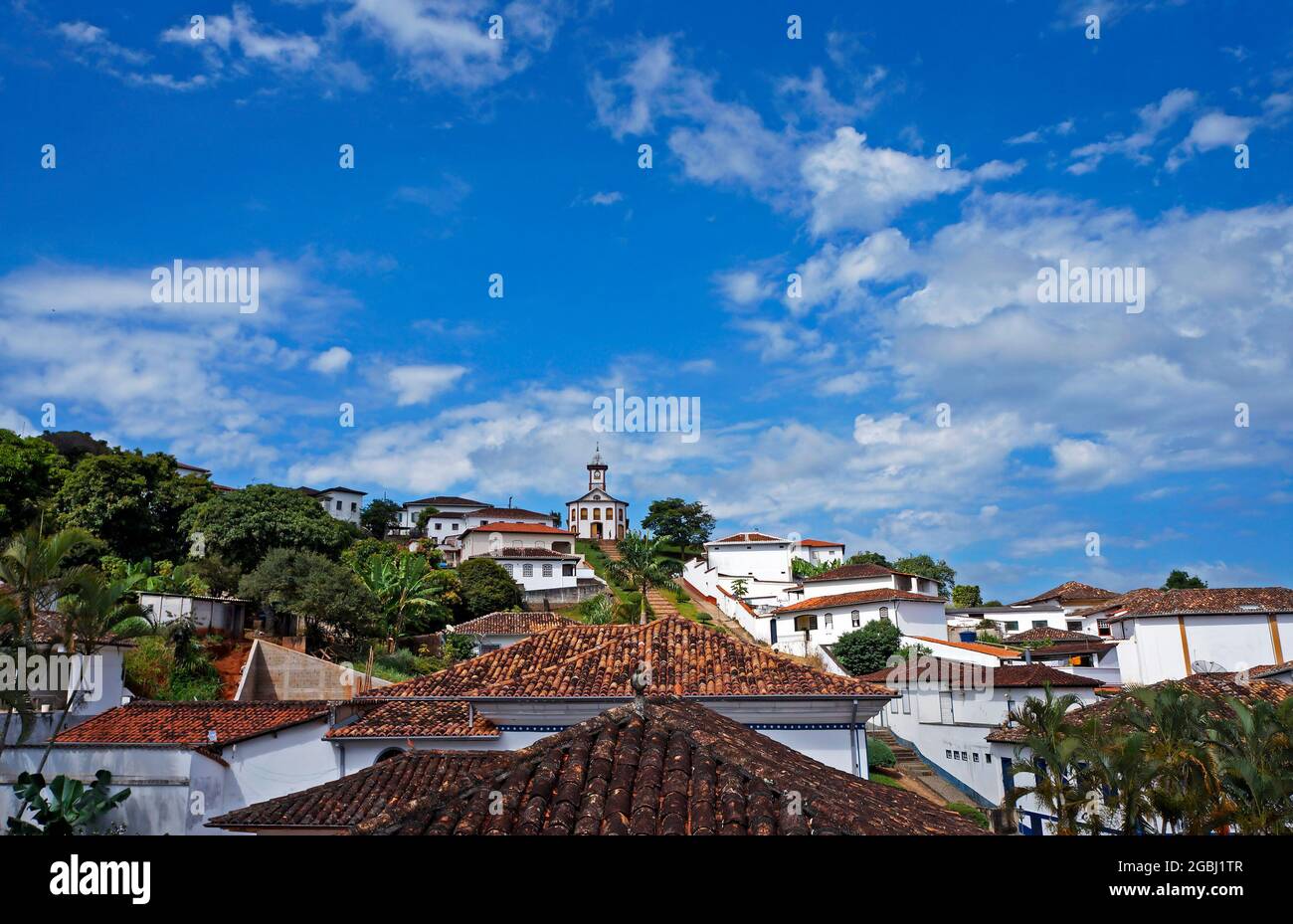 Vista panoramica di Serro, città storica di Minas Gerais, Brasile Foto Stock