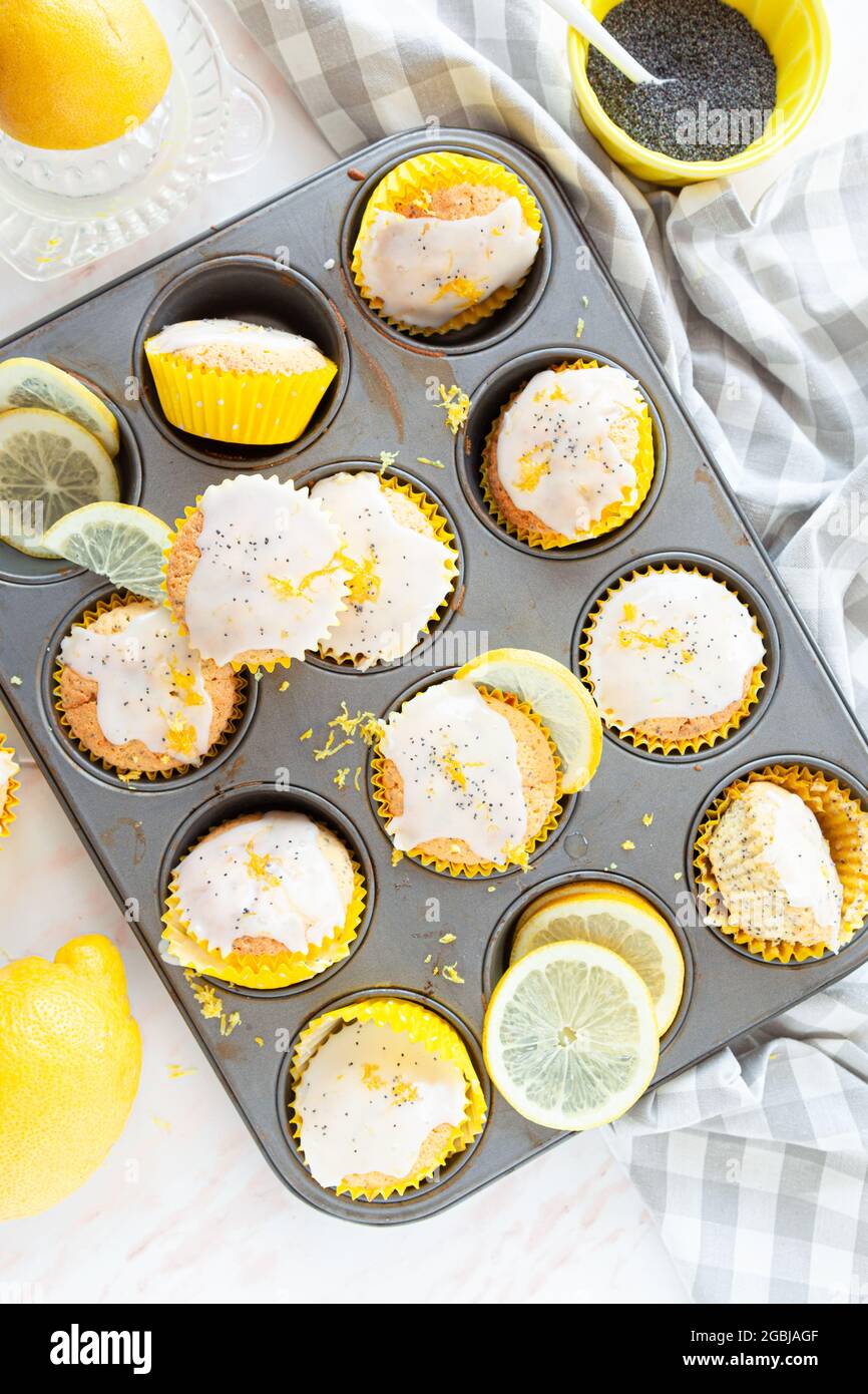 In Casa Limone Semi di papavero muffin Foto Stock