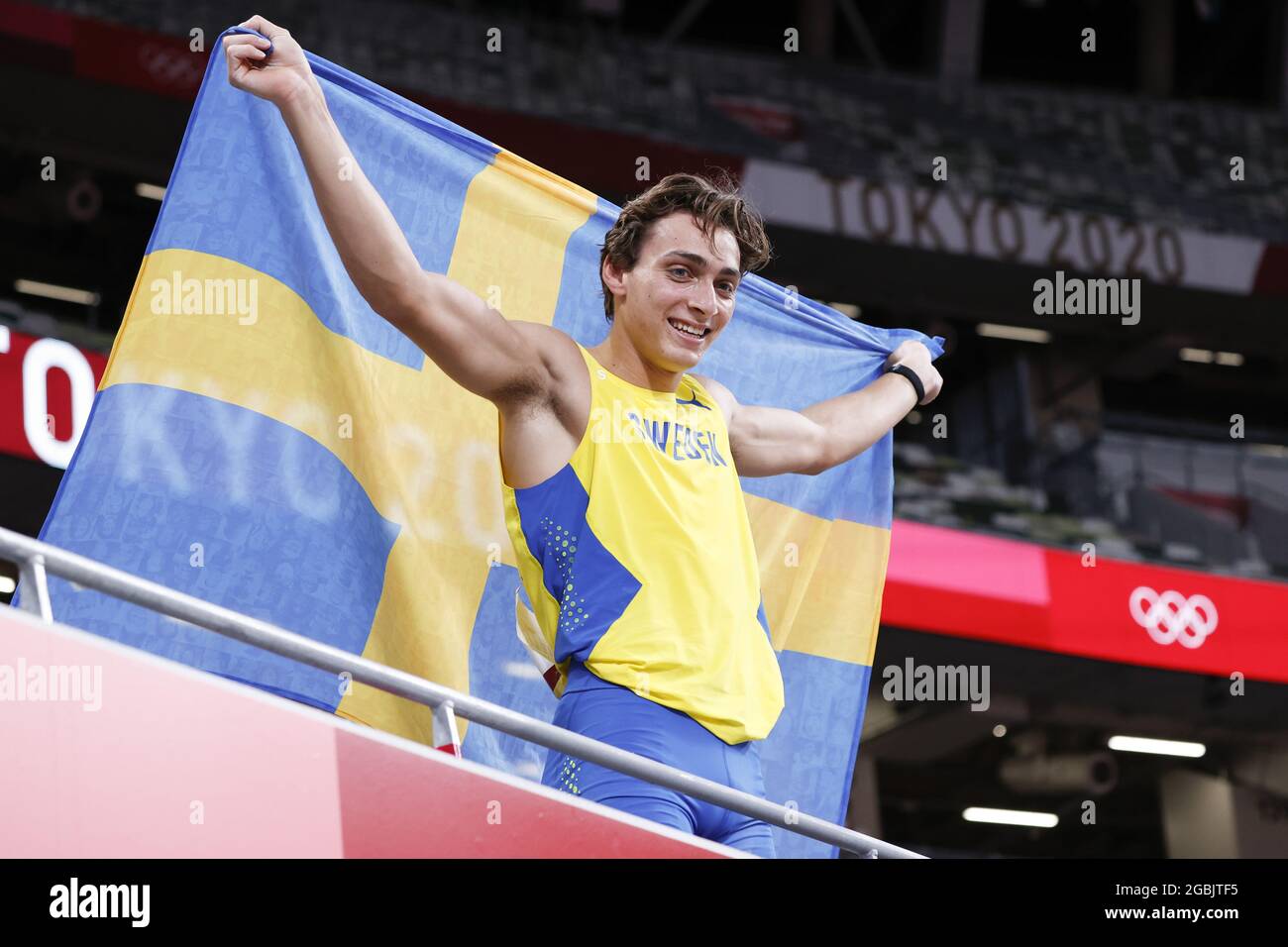 DUPLANTIS Armand (SWE) Vincitore medaglia d'oro durante i Giochi Olimpici Tokyo 2020, Atletica maschile pole Vault finale il 3 agosto 2021 allo Stadio Olimpico di Tokyo, Giappone - Foto Yuya Nagase / Foto Kishimoto / DPPI Foto Stock