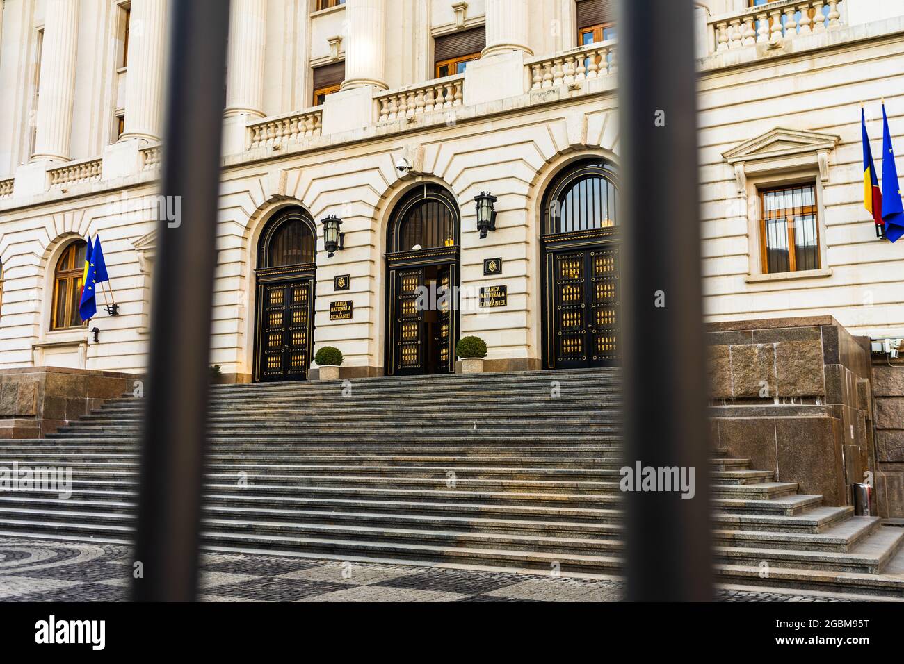 Banca nazionale di Romania (Banca Nationala a Romaniei). BNR è la banca centrale rumena. Sede centrale di BNR a Bucarest, Romania, 2020 Foto Stock