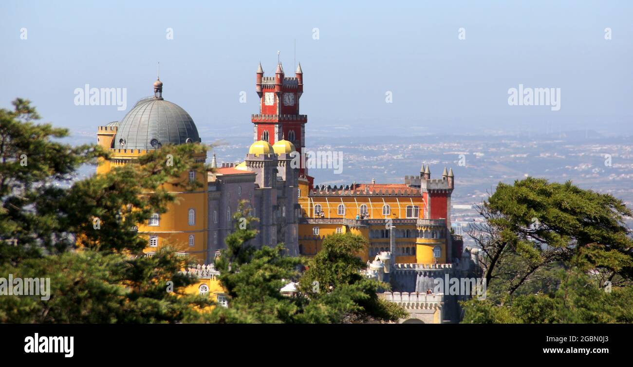 Palazzo Nazionale pena, residenza estiva dei monarchi del Portogallo durante il 19 ° secolo, Sintra, Portogallo Foto Stock