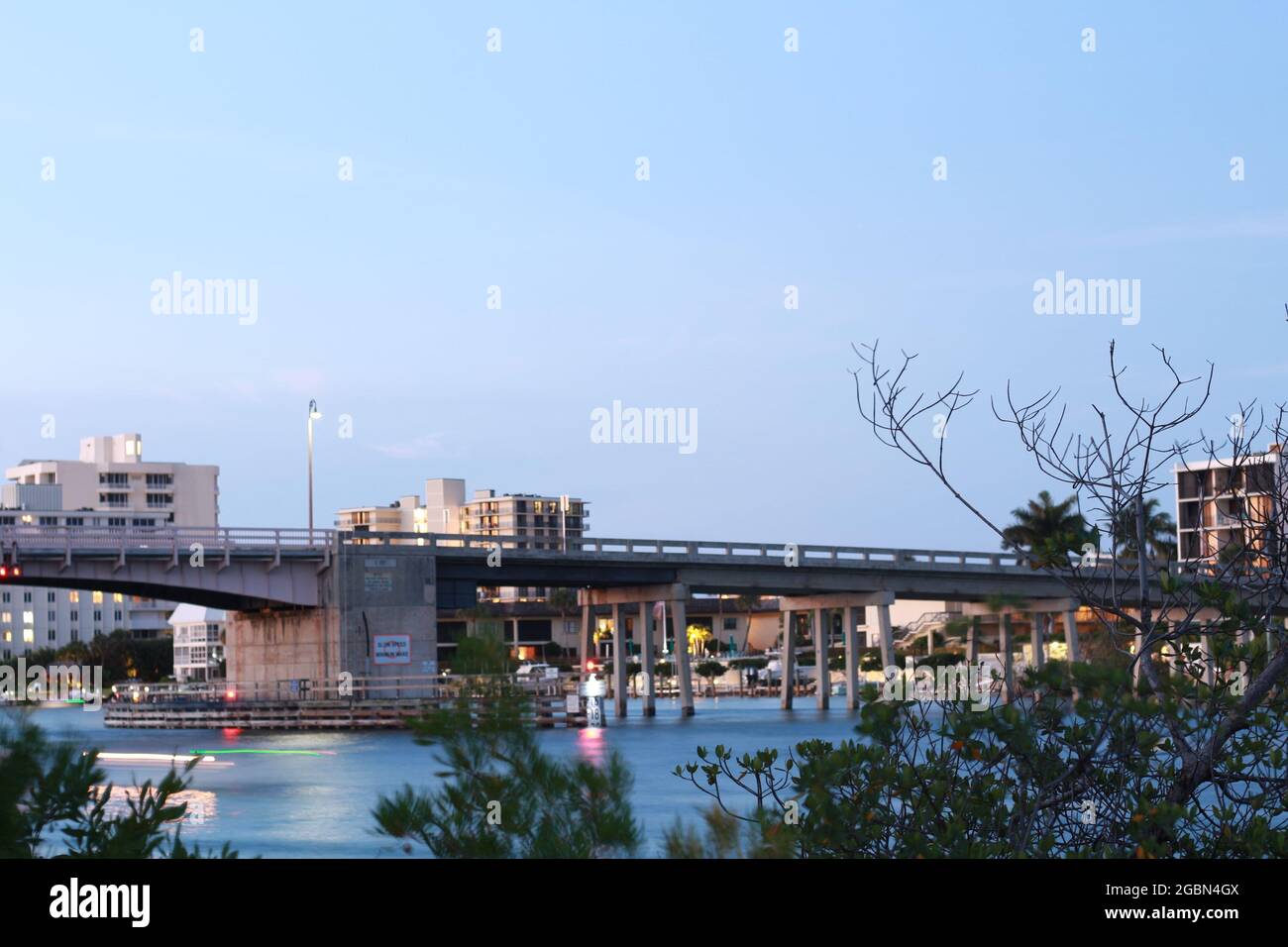 Bridge al tramonto Foto Stock