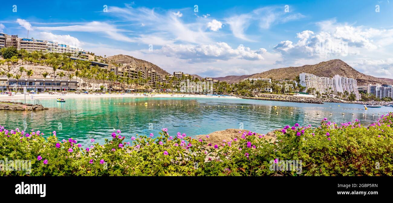 Paesaggio con Anfi beach e resort, Gran Canaria, Spagna Foto Stock