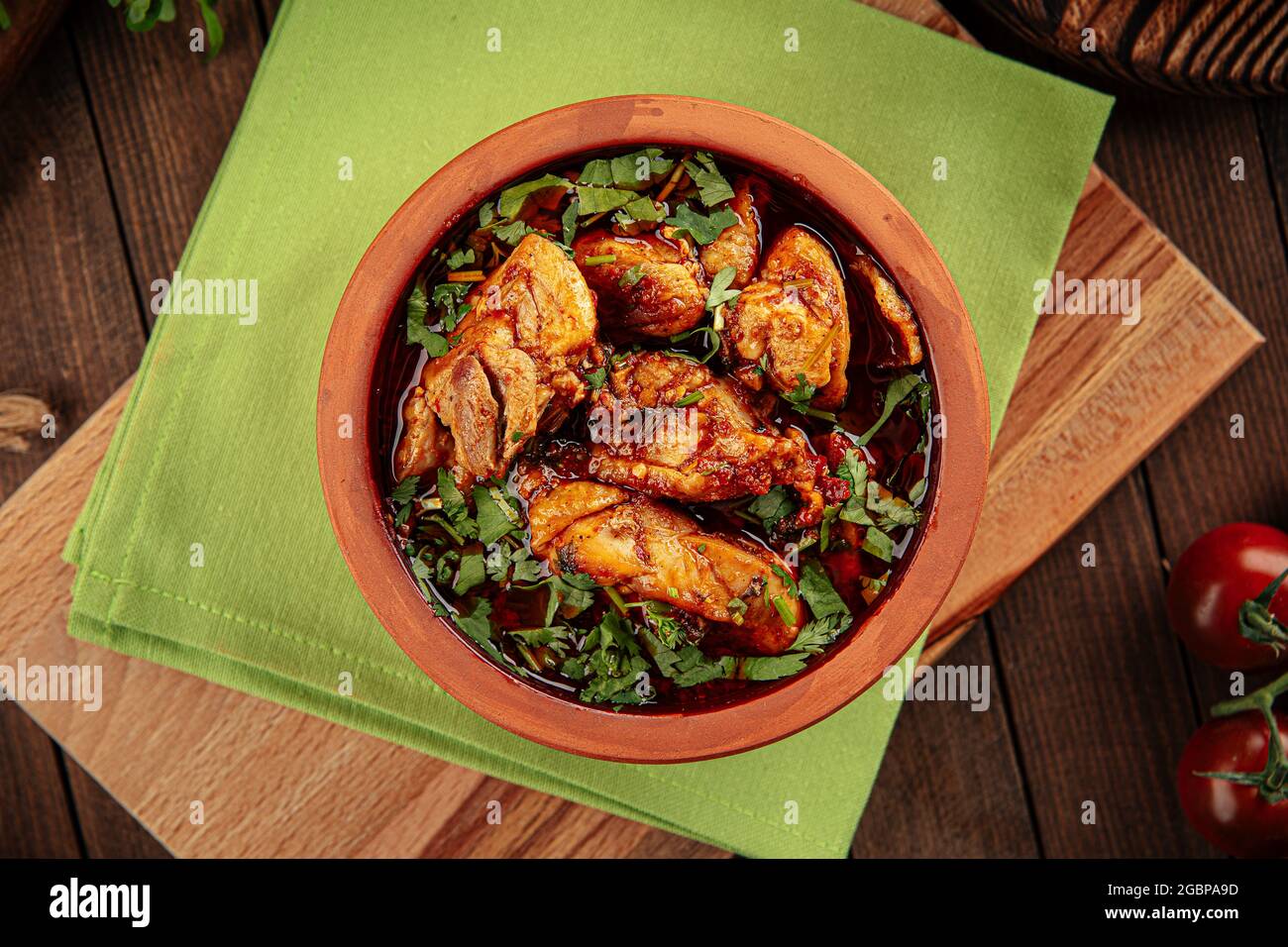 Piatto georgiano chakhokhbili pollo stufato Foto Stock