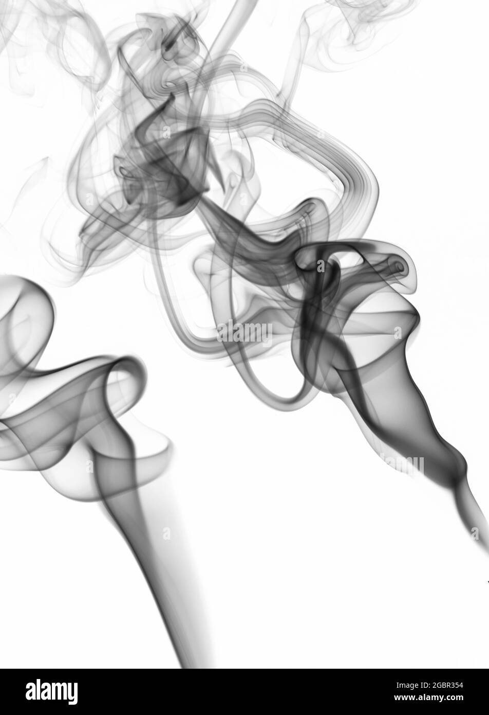 Magico sfondo di fumo setoso su sfondo bianco. Pulire lo sfondo monocromatico Foto Stock