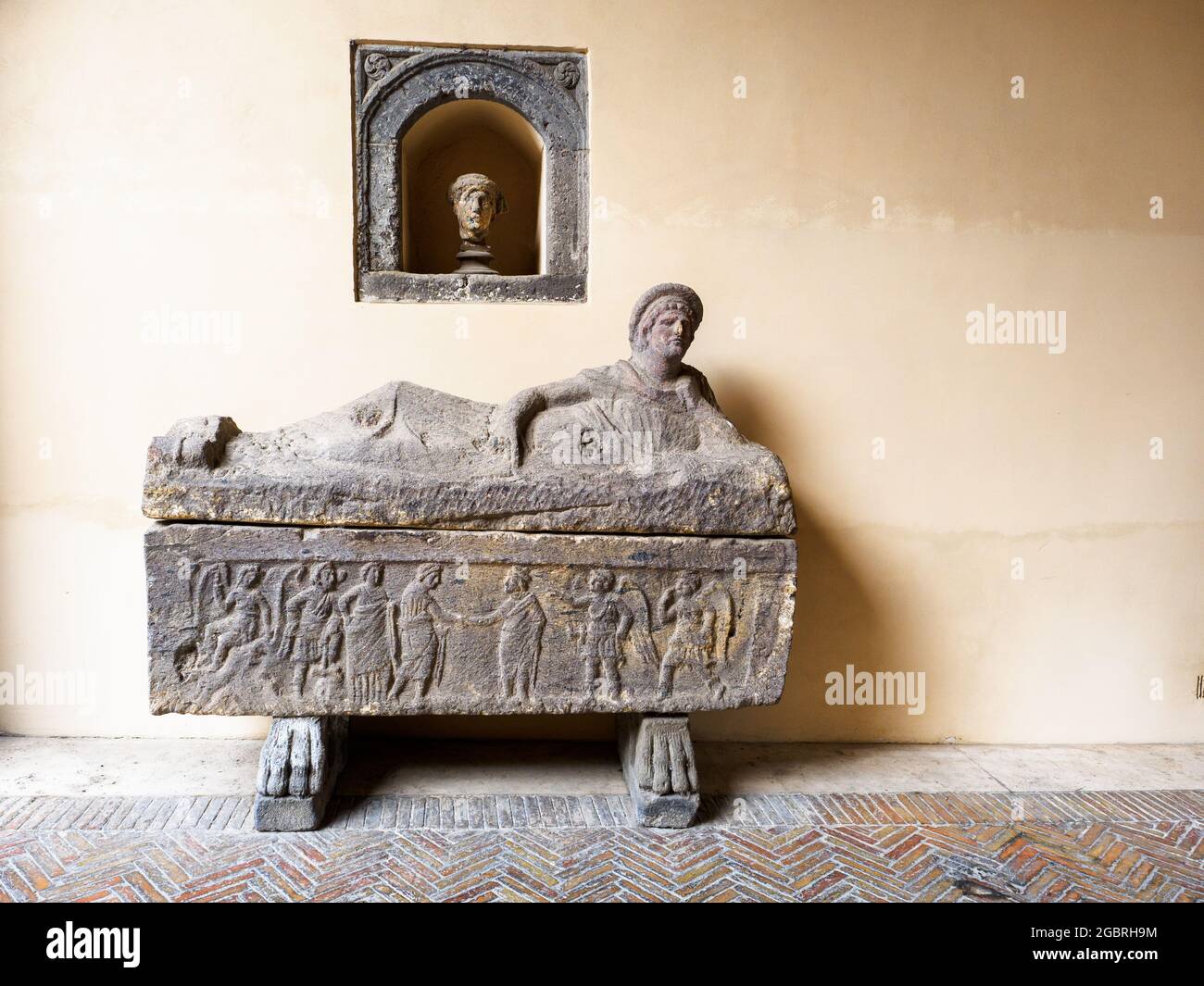 Sarcofago etrusco - Museo Archeologico Nazionale di Tarquinia, Italia Foto Stock