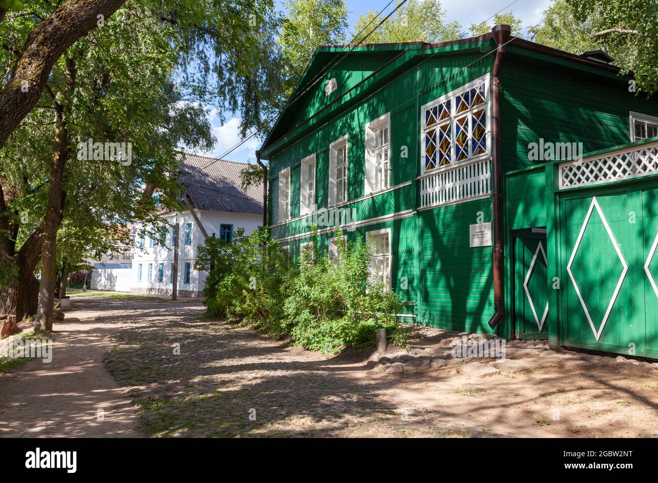 Museo - residenza estiva del romanziere russo Fyodor Dostoyevsky, Staraya Russa, Novgorod Oblast, Russia. Foto Stock