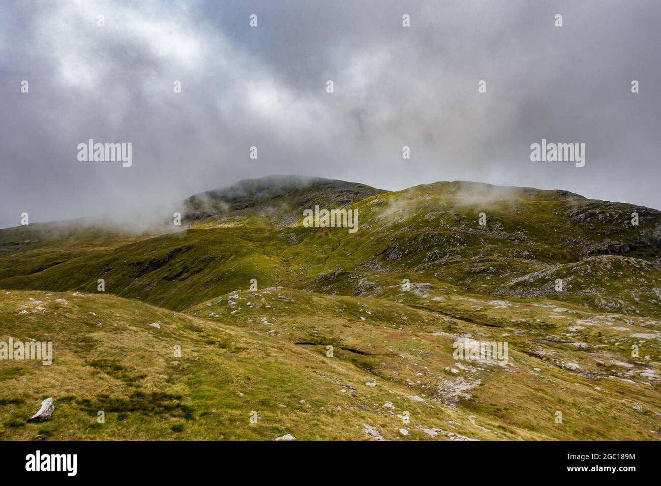 La montagna Munro di ben Oss vicino a Tyndrum, vicino a Stirling, Scozia, che si trova nel Loch Lomond e Trossachs National Park Foto Stock