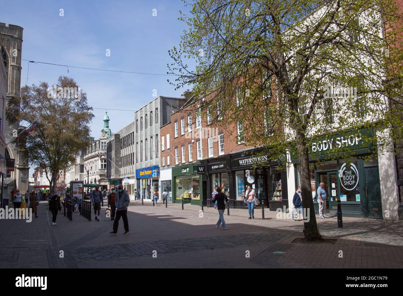 Vista sul quartiere dello shopping di Gloucester, nel Regno Unito Foto Stock