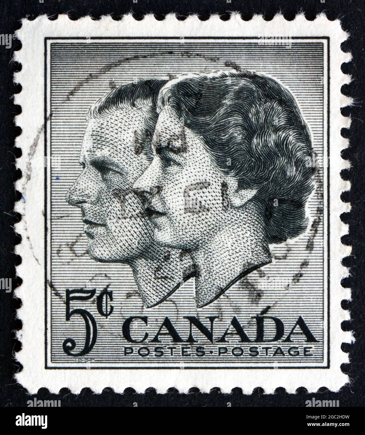 CANADA - CIRCA 1957: Un francobollo stampato in Canada mostra la regina Elisabetta II e il principe Filippo, visita in Canada, circa 1957 Foto Stock