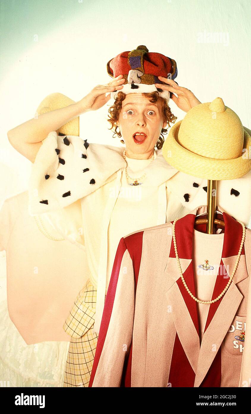 Il designer di moda britannico Vivienne Westwood al suo Worlds End Chelsea Store Londra UK 1987 Foto Stock
