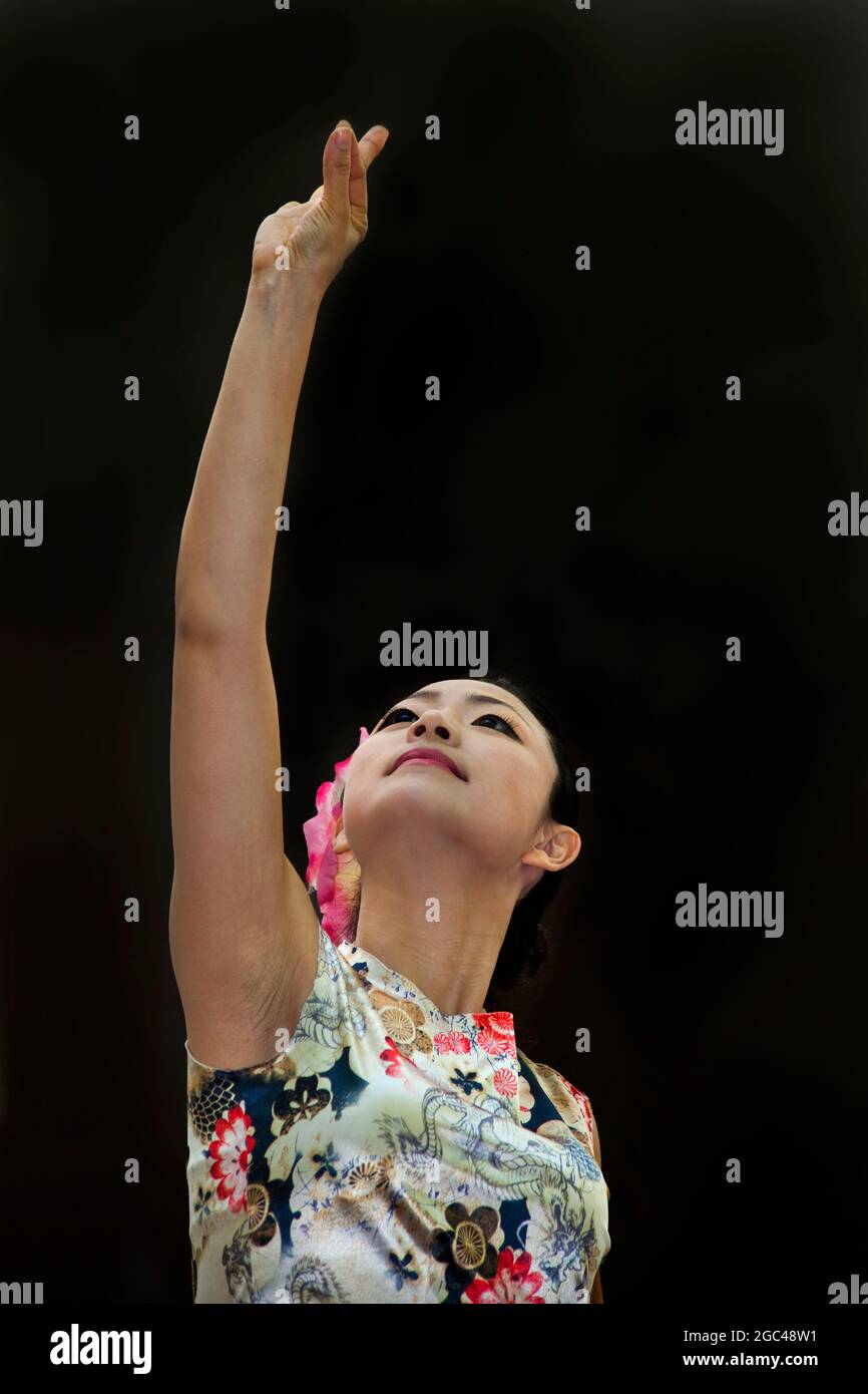 Ballerina popolare cinese performs.tif Foto Stock