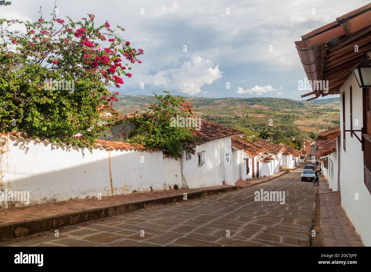 Barichara, COLOMBIA - 17 SETTEMBRE 2015: Vecchie case coloniali nel villaggio di Barichara, Colombia Foto Stock