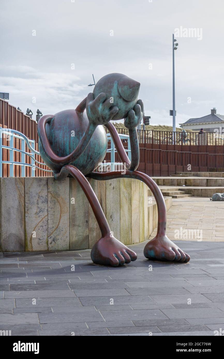 Scultura sul viale di Scheveningen Foto Stock