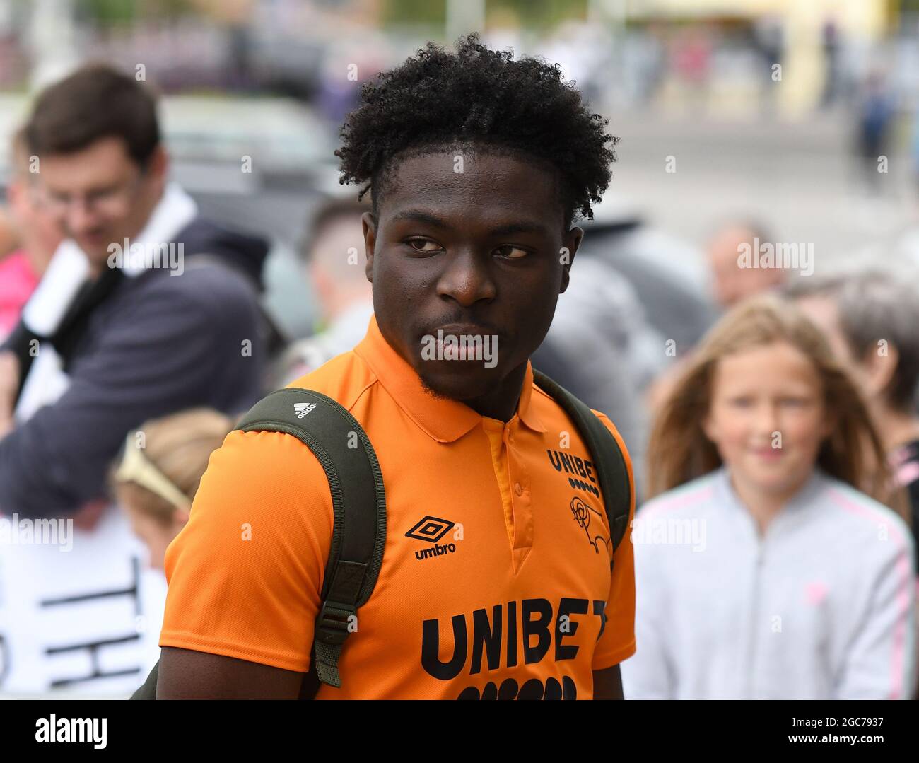 Derby, Regno Unito. 07 agosto 2021 Festy Ebosele della contea di Derby durante la partita del campionato Sky Bet tra la contea di Derby e la città di Huddersfield al Pride Park, Derby sabato 7 agosto 2021. (Credit: Jon Hobley | MI News) Credit: MI News & Sport /Alamy Live News Foto Stock