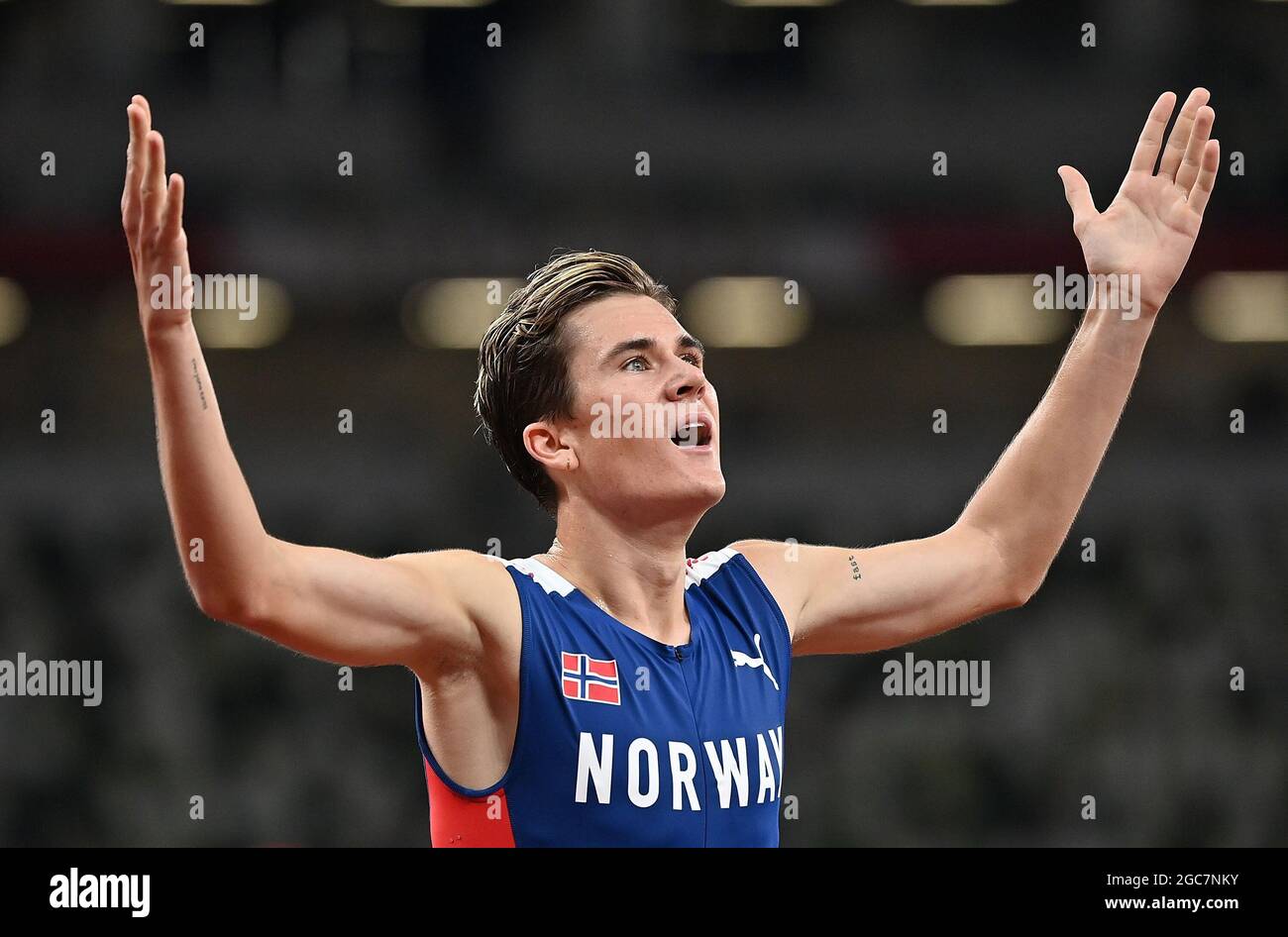 Tokyo, Giappone. 7 agosto 2021. Jakob Ingebrigtsen di Norvegia festeggia dopo aver vinto la finale maschile di 1500m ai Giochi Olimpici di Tokyo 2020, a Tokyo, Giappone, il 7 agosto 2021. Credit: Jia Yuchen/Xinhua/Alamy Live News Foto Stock