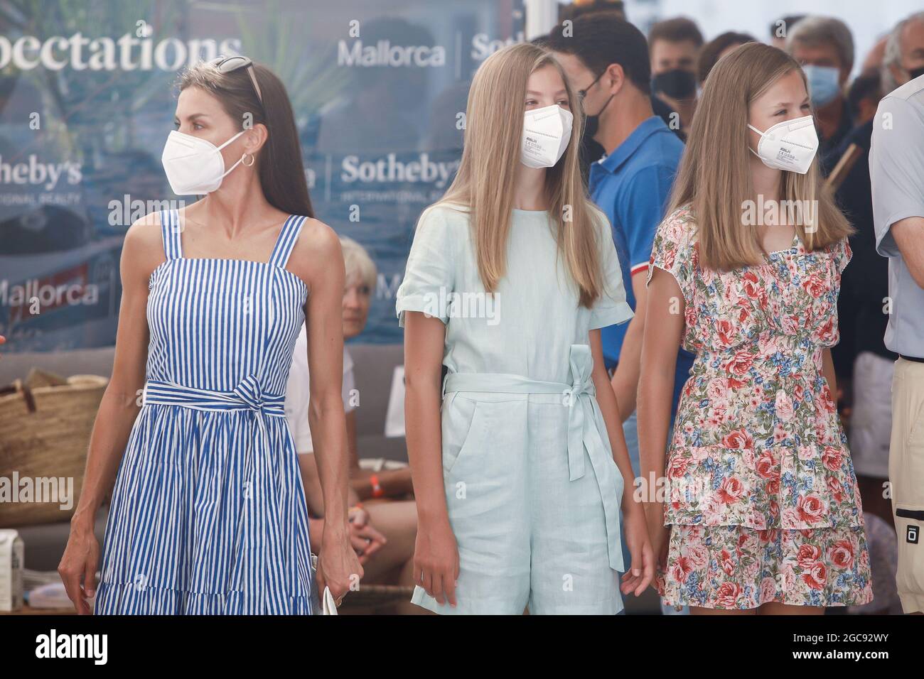 Palma, Spagna. 07 agosto 2021. **NESSUNA SPAGNA** il Re Felipe VI di Spagna, la Regina Letizia di Spagna, la Principessa ereditaria Leonor, la Principessa Sofia partecipano all'accoglienza e al tributo a Joan Cardona, dopo aver partecipato ai Giochi Olimpici di Tokyo 2020, vincendo una medaglia di bronzo nella classe Finn, Durante la 39° Coppa del mondo di vela Copa del Rey Mapfre - 6° giorno al Real Club Nautico il 7 agosto 2021 a Palma, Spagna. Credit: Jimmy Olsen/Media Punch/Alamy Live News Foto Stock