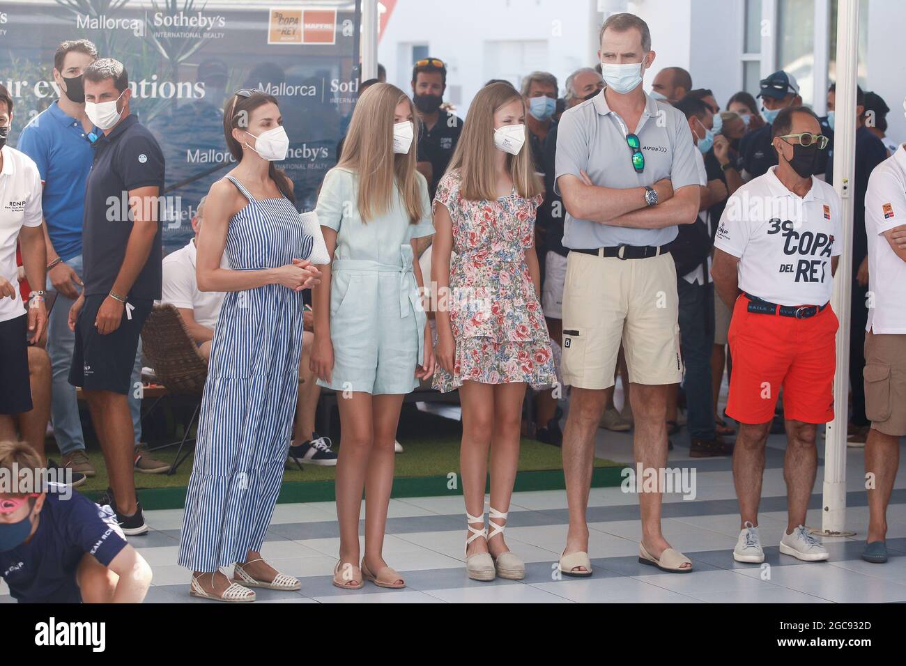 Palma, Spagna. 07 agosto 2021. **NESSUNA SPAGNA** il Re Felipe VI di Spagna, la Regina Letizia di Spagna, la Principessa ereditaria Leonor, la Principessa Sofia partecipano all'accoglienza e al tributo a Joan Cardona, dopo aver partecipato ai Giochi Olimpici di Tokyo 2020, vincendo una medaglia di bronzo nella classe Finn, Durante la 39° Coppa del mondo di vela Copa del Rey Mapfre - 6° giorno al Real Club Nautico il 7 agosto 2021 a Palma, Spagna. Credit: Jimmy Olsen/Media Punch/Alamy Live News Foto Stock