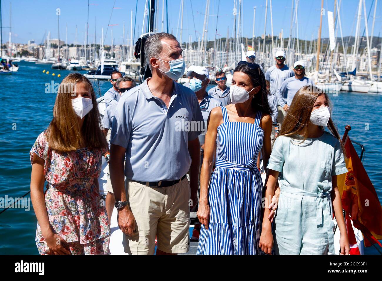 Palma, Spagna. 07 agosto 2021. **NESSUNA SPAGNA** il Re Felipe VI di Spagna, la Regina Letizia di Spagna, la Principessa ereditaria Leonor, la Principessa Sofia partecipano all'accoglienza e al tributo a Joan Cardona, dopo aver partecipato ai Giochi Olimpici di Tokyo 2020, vincendo una medaglia di bronzo nella classe Finn, Durante la 39° Coppa del mondo di vela Copa del Rey Mapfre - 6° giorno al Real Club Nautico il 7 agosto 2021 a Palma, Spagna. Credit: Jimmy Olsen/Media Punch/Alamy Live News Foto Stock