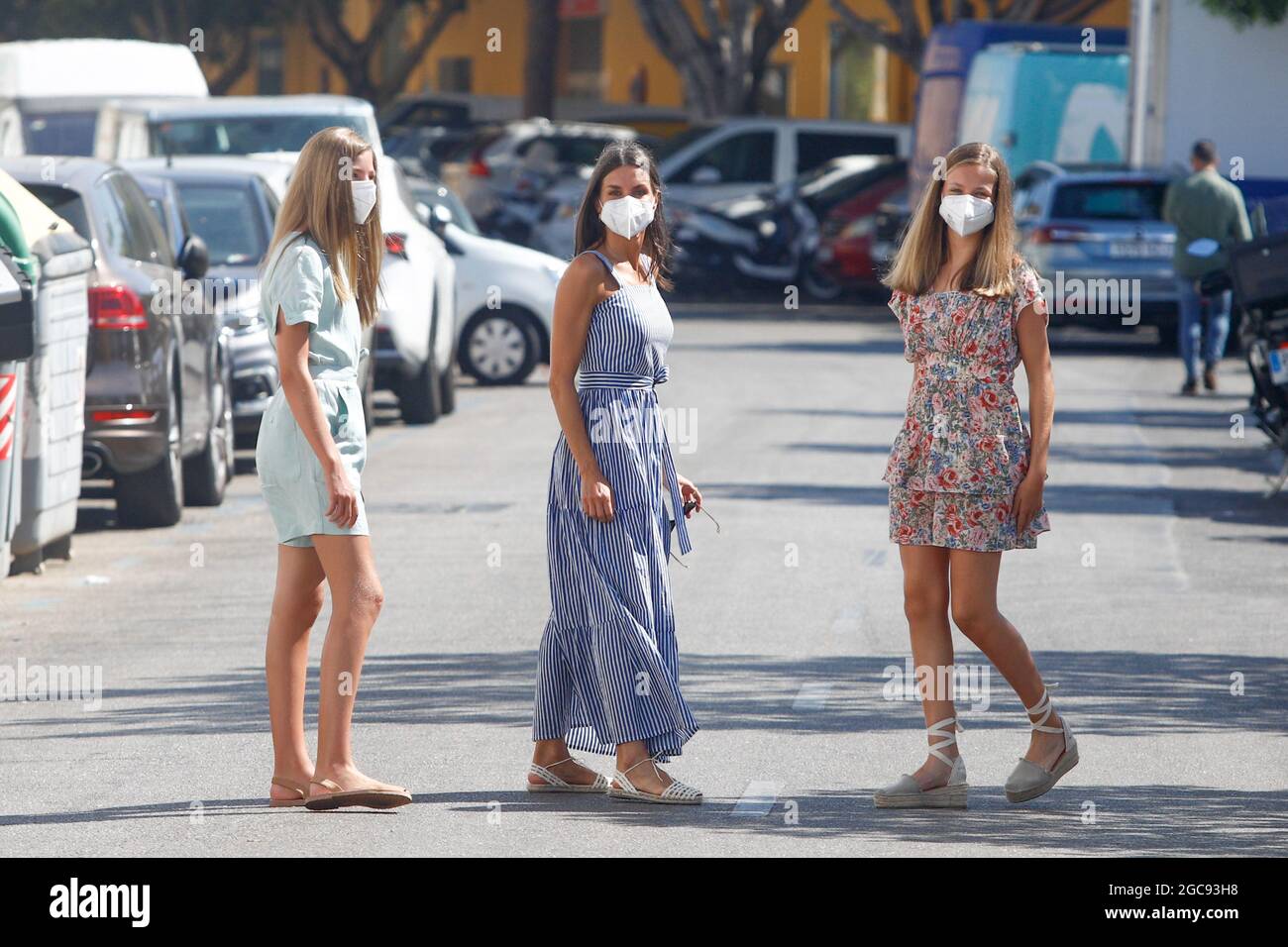 Palma, Spagna. 07 agosto 2021. **NESSUNA SPAGNA** il Re Felipe VI di Spagna, la Regina Letizia di Spagna, la Principessa ereditaria Leonor, la Principessa Sofia partecipano all'accoglienza e al tributo a Joan Cardona, dopo aver partecipato ai Giochi Olimpici di Tokyo 2020, vincendo una medaglia di bronzo nella classe Finn, Durante la 39° Coppa del mondo di vela Copa del Rey Mapfre - 6° giorno al Real Club Nautico il 7 agosto 2021 a Palma, Spagna. Credit: Jimmy Olsen/Media Punch/Alamy Live News Foto Stock
