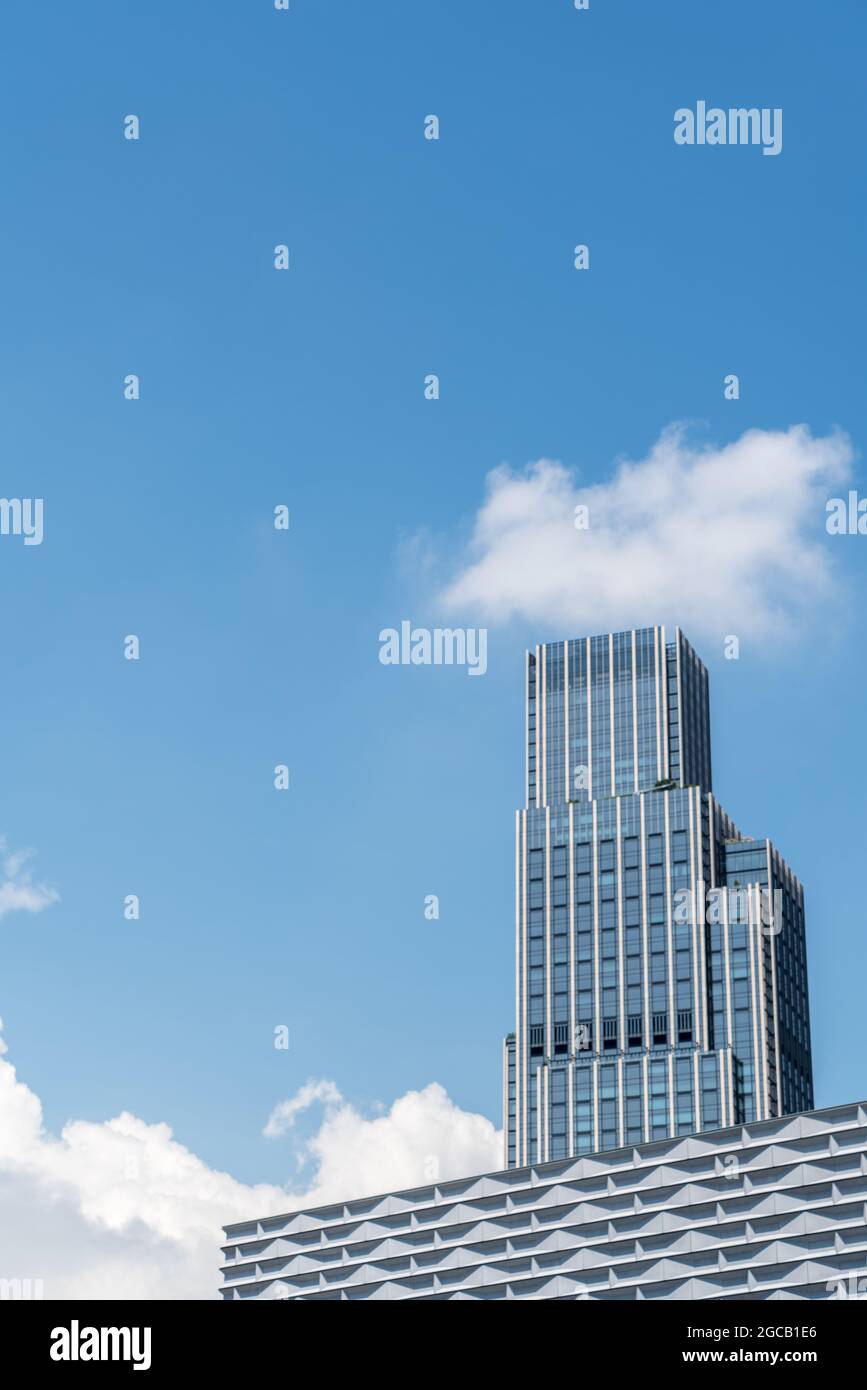 K11 + HKMOA, TST, Hong Kong. (Agosto 2021) Foto Stock