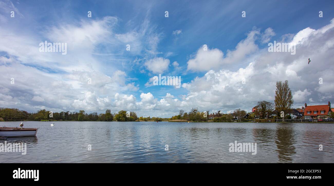 Il Meare a Thorpeness Suffolk Foto Stock