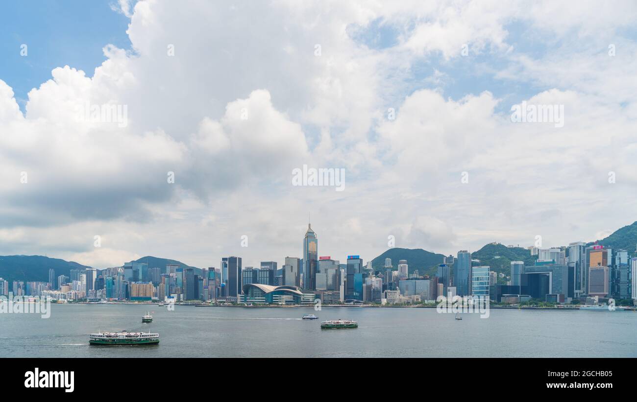 Victoria Harbour, TST, Hong Kong. (Agosto 2021) Foto Stock