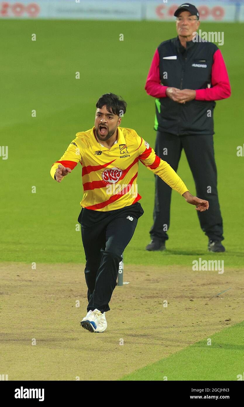 8 agosto 2021. Londra, Regno Unito. Mentre gli Oval Invincibles si imbattono contro i Trent Rockets nella gara di cricket dei cento uomini al Kia Oval. The Hundred è un nuovo formato di cricket introdotto dalla BCE. David Rowe/Alamy Live News. Foto Stock